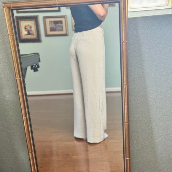 Abercrombie Cream High Rise Wide Leg Crepette Pant- Size 28 - Picture 2 of 12